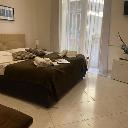 Bed & Breakfast Plebiscito Home Наполи Екстериор снимка